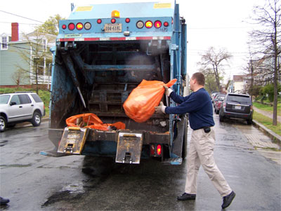 fairmount neighborhood clean-up